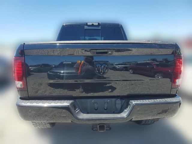 3C6UR5FL3JG122068 RAM 2500 Laram