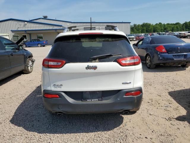 1C4PJMCS9EW124904 Jeep Cherokee Latitude