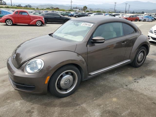 2014 Volkswagen Beetle მანქანა იყიდება აუქციონზე, vin: 3VWJP7AT3EM629884, აუქციონის ნომერი: 57394144