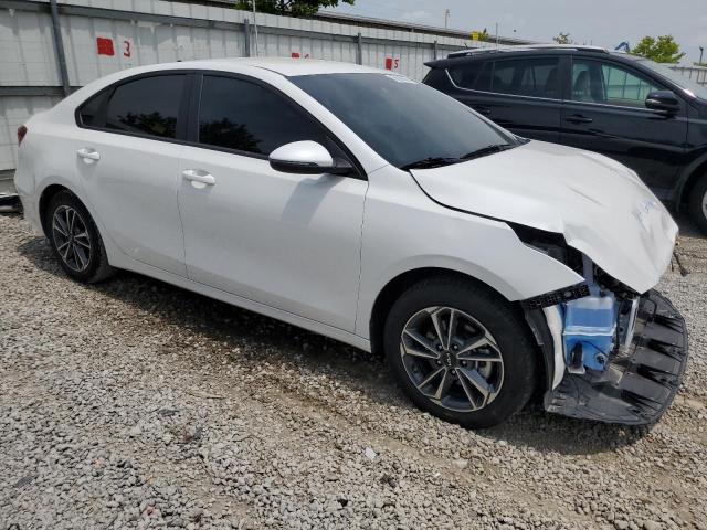 3KPF24ADXRE703204 KIA FORTE LX