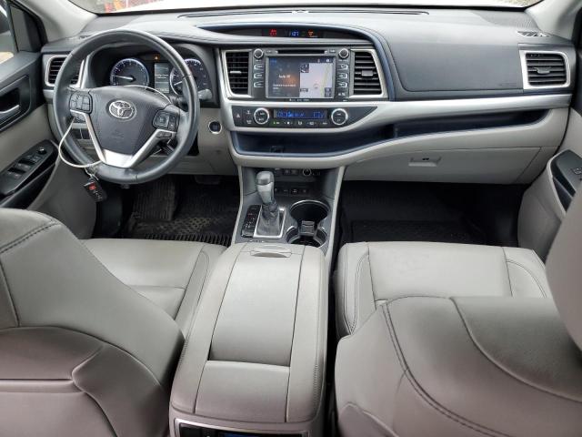 5TDJZRFH3JS556491 Toyota Highlander Se