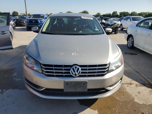 1VWBN7A37EC077544 Volkswagen PASSAT SE