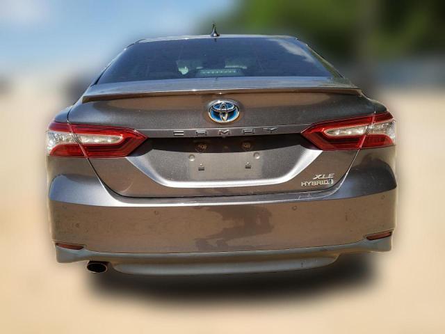 4T1B21HK0JU001296 Toyota CAMRY HYBR
