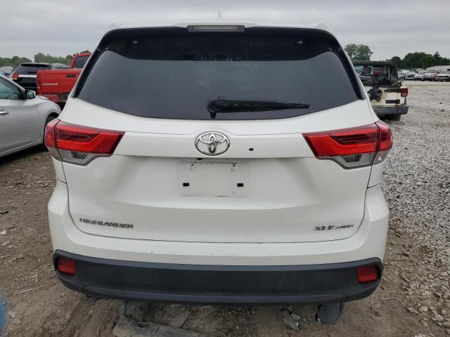 5TDJZRFH3JS556491 Toyota Highlander Se