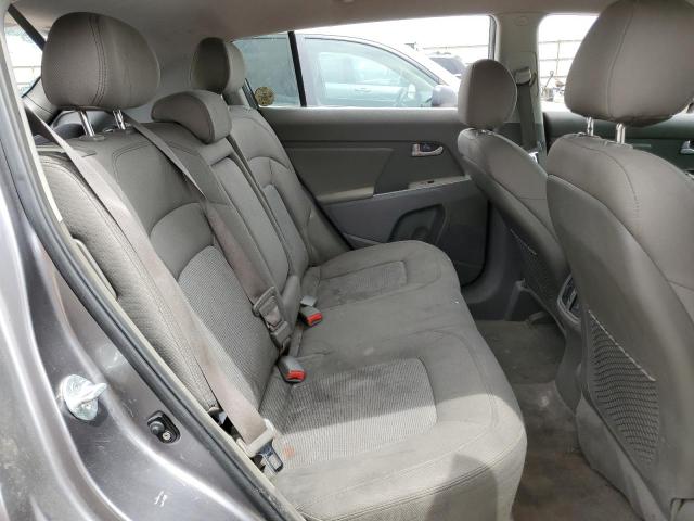 KNDPBCAC2F7789867 KIA Sportage Lx