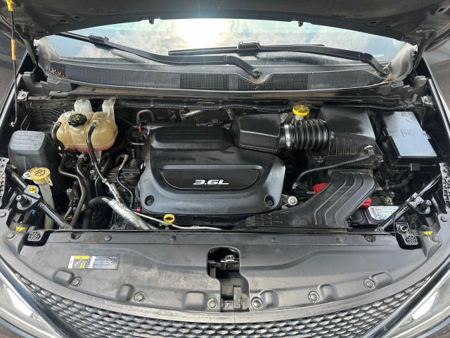 2C4RC1GG9JR310808 Chrysler Pacifica Limited