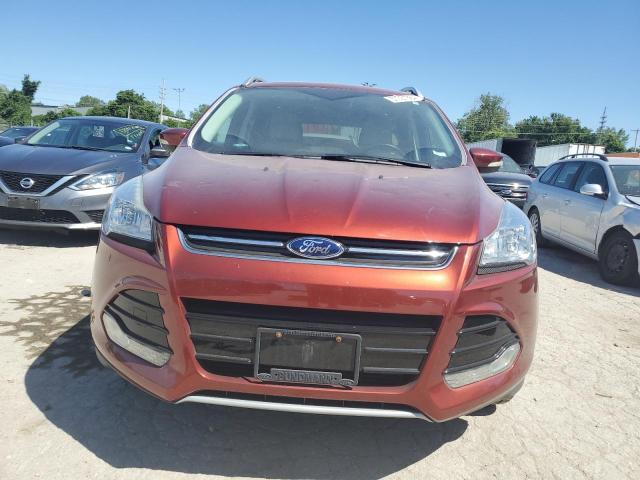 1FMCU0J9XFUC78898 Ford Escape Titanium