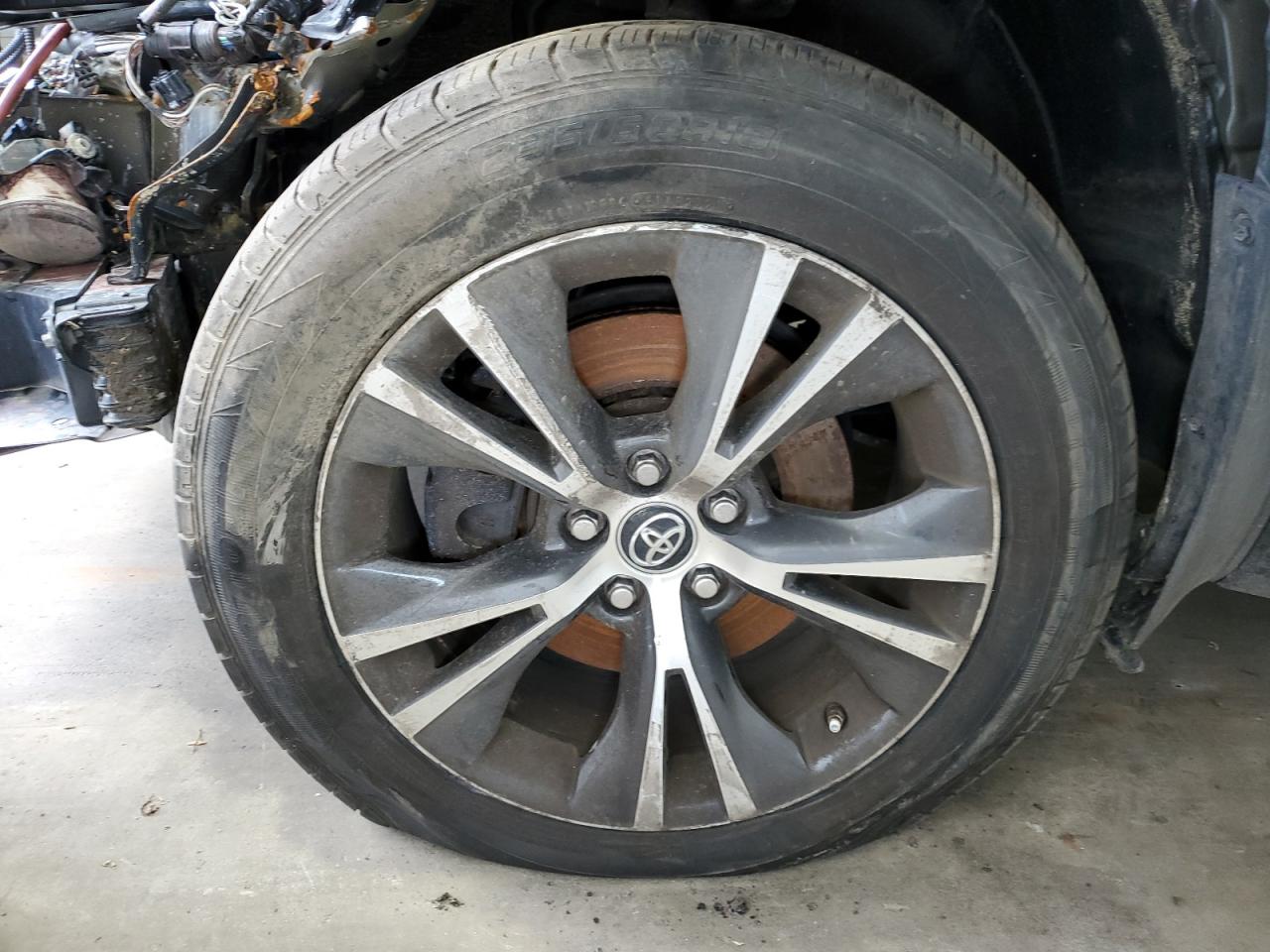 5TDJKRFH4GS314144 Toyota Highlander