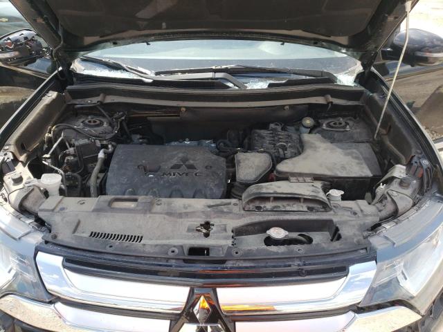 JA4AZ3A3XJZ024494 Mitsubishi Outlander Se