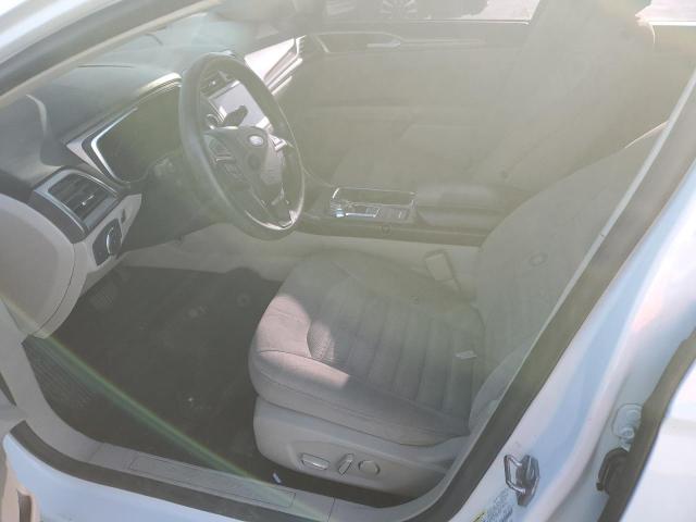 3FA6P0HD0KR144413 Ford FUSION SE