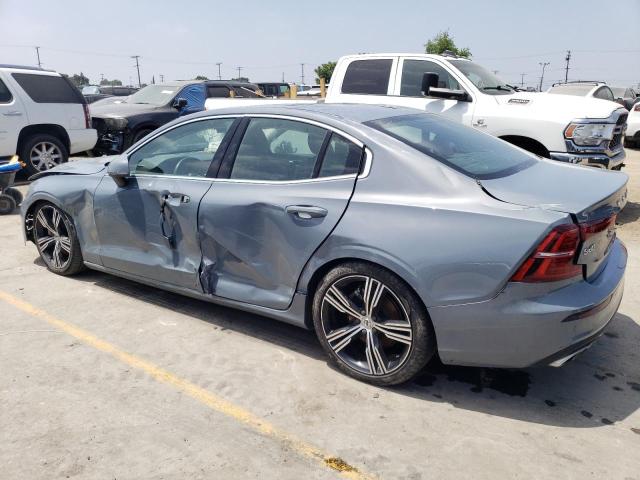 7JRL12TL0NG174680 Volvo S60 B5 Inscription