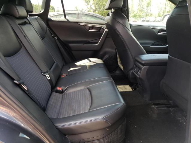 2T3EWRFV1KW025595 Toyota RAV4 XSE