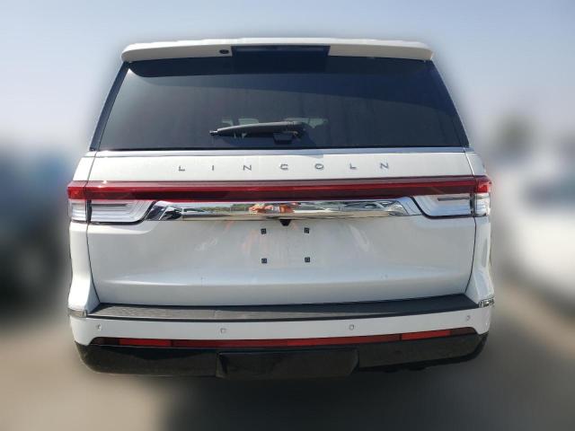 5LMJJ2LG5REL04357 Lincoln Navigator