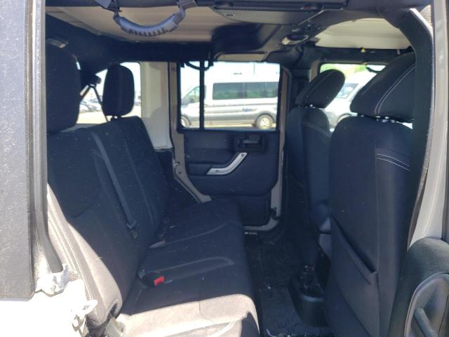 1C4BJWFG2JL820304 Jeep Wrangler Unlimited Rubicon