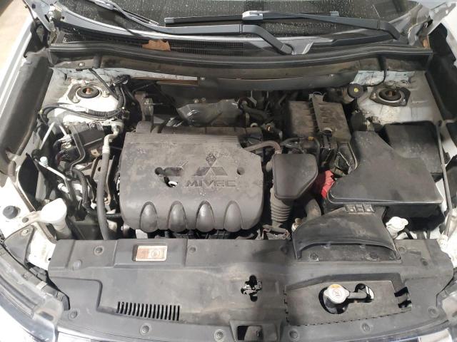 JA4AZ3A36GZ038174 Mitsubishi Outlander Se