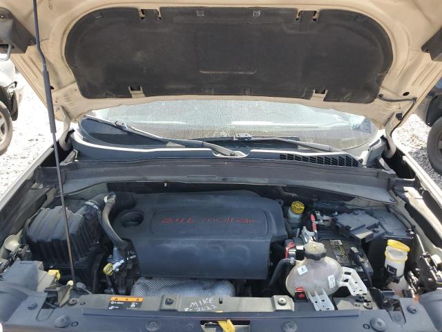 ZACCJABTXGPE18335 Jeep Renegade Latitude