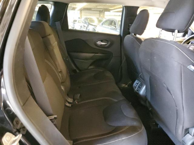 1C4PJMCSXHW529710 Jeep Cherokee Latitude