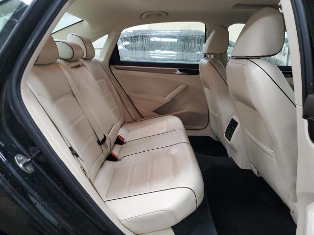 1VWGT7A39HC021945 Volkswagen PASSAT SE