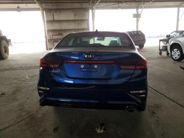 3KPF24AD7ME303772 KIA FORTE FE