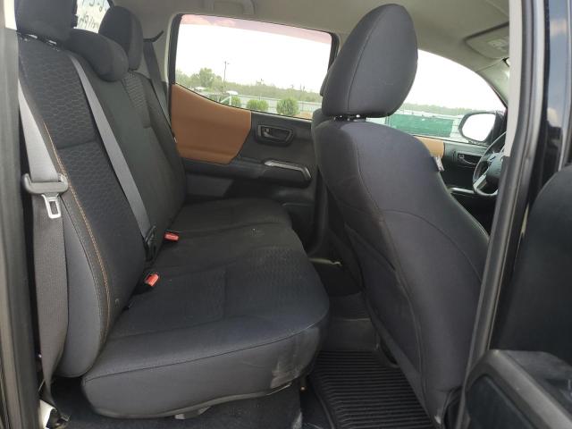 5TFAX5GN3HX078130 Toyota TACOMA DOU