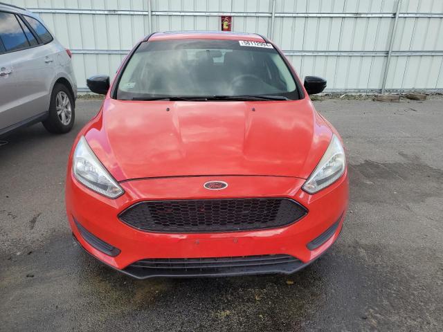 1FADP3K2XGL213887 Ford FOCUS SE