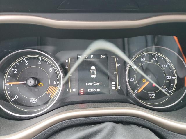 1C4PJLCB3FW553855 Jeep Cherokee Latitude