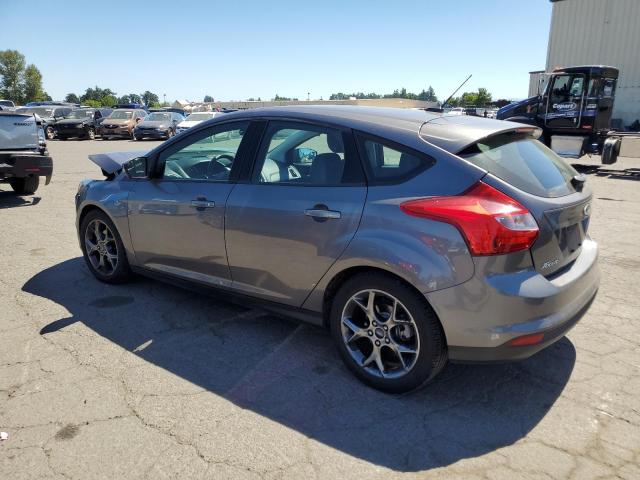 1FADP3K22EL325421 Ford FOCUS SE
