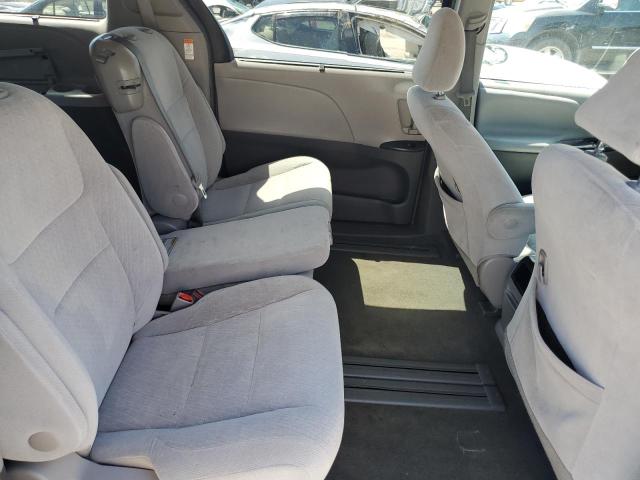 5TDKK3DC5GS713119 Toyota SIENNA LE