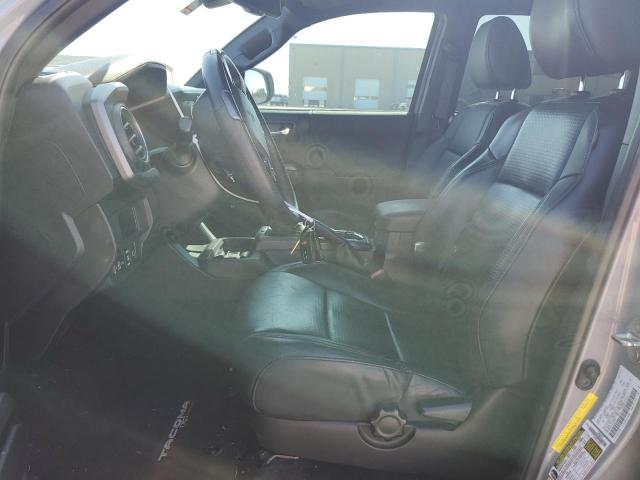 5TFAZ5CN7JX063099 Toyota TACOMA DOU