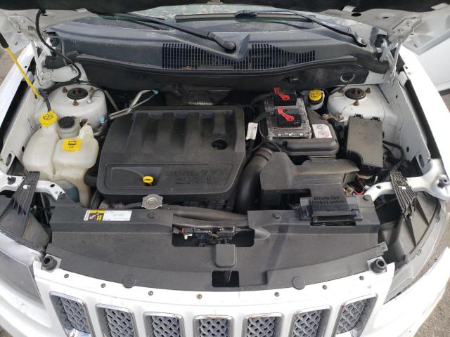 1C4NJDEB8GD587796 Jeep Compass Latitude