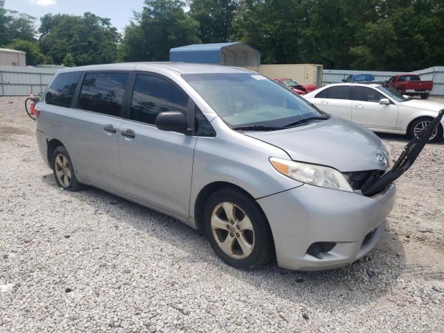 5TDZK3DC6FS556052 Toyota Sienna
