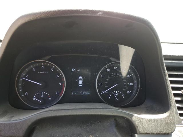 5NPD84LF0JH294702 Hyundai ELANTRA SEL