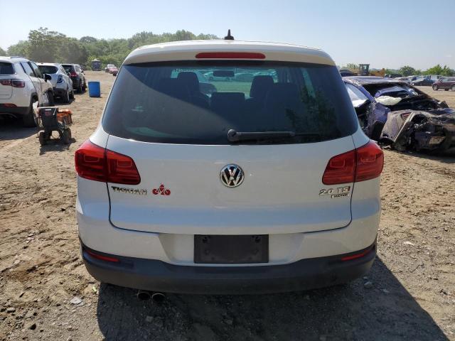 WVGBV3AX8EW546858 Volkswagen TIGUAN S