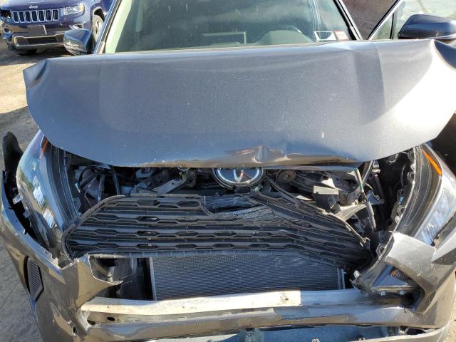 2T3G1RFV3KC051642 Toyota RAV4 LE