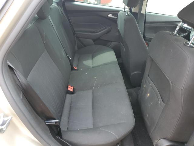 1FADP3F20HL240978 Ford FOCUS SE
