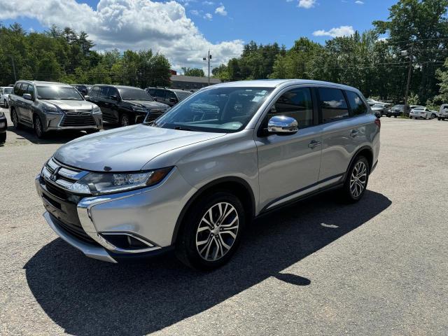 JA4AZ3A39HZ008409 Mitsubishi Outlander Se