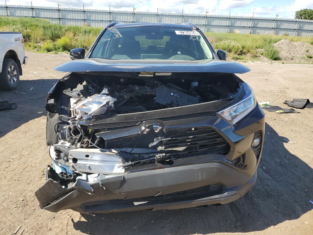 2T3A1RFV9MC169848 Toyota RAV4 XLE P