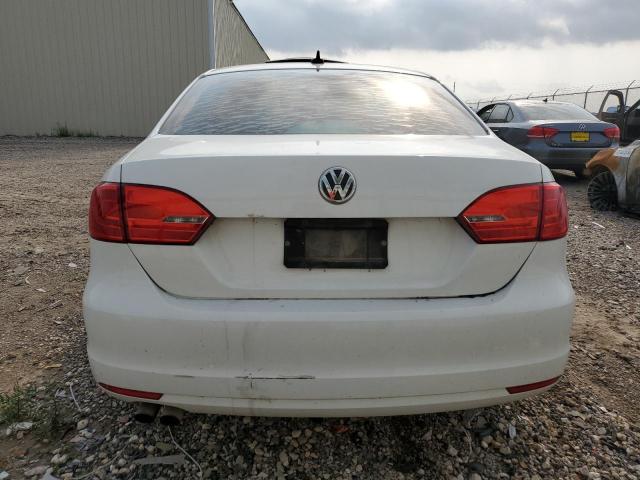 3VWD17AJ0EM417599 Volkswagen JETTA SE