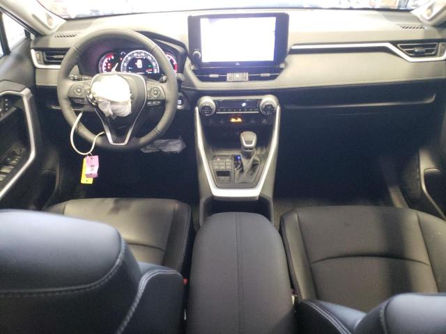 2T3A1RFVXPW407676 Toyota RAV4 XLE P