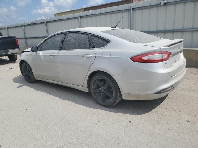 3FA6P0HD4GR133292 Ford FUSION SE