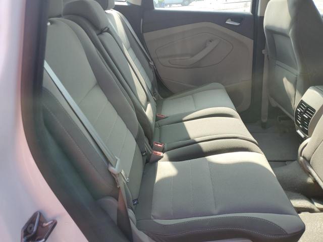 1FADP5AUXGL106515 Ford C-MAX SE