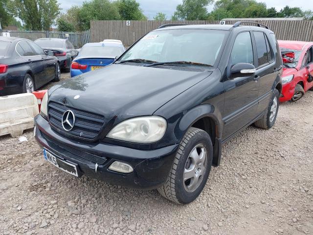 Auction sale of the 2004 Mercedes Benz Ml270 Cdi, vin: *****************, lot number: 57388354