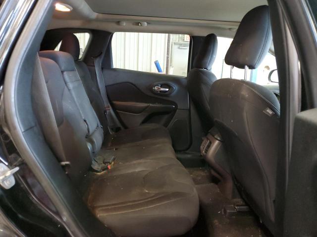 1C4PJMCB3GW270511 Jeep Cherokee Latitude