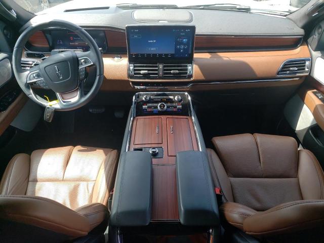 5LMJJ2LG5REL04357 Lincoln Navigator
