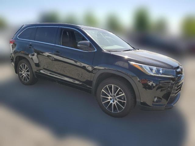 5TDJZRFH5JS535612 Toyota Highlander