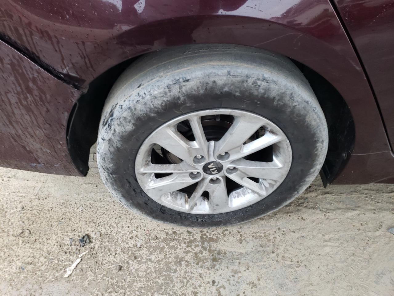 5XXGT4L30GG028537 KIA Optima Lx