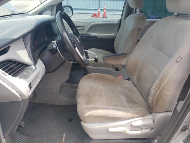 5TDZK3DC6FS556052 Toyota Sienna