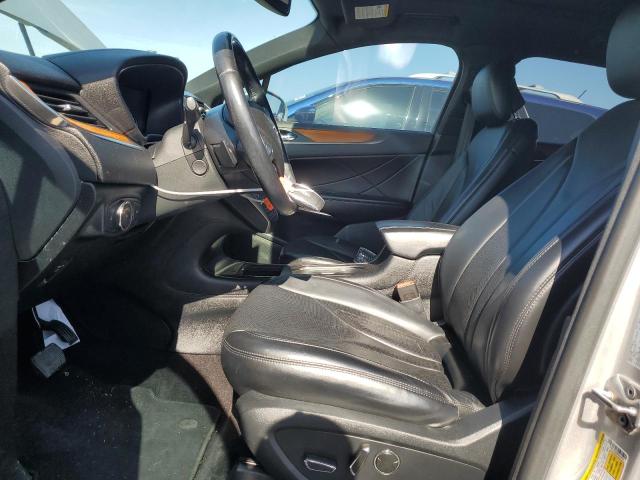 5LMCJ3C95HUL03875 Lincoln Mkc Reserve