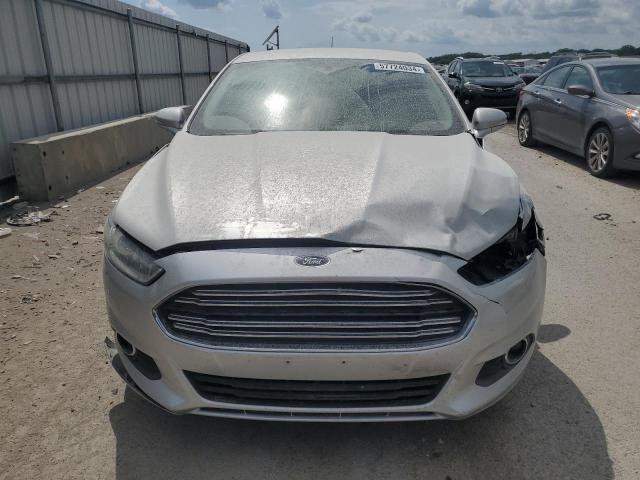 3FA6P0HD4GR133292 Ford FUSION SE