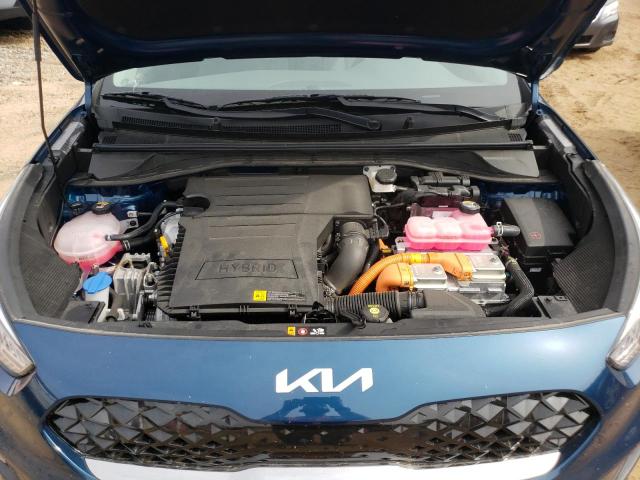 KNDCB3LC8N5513747 KIA NIRO LX